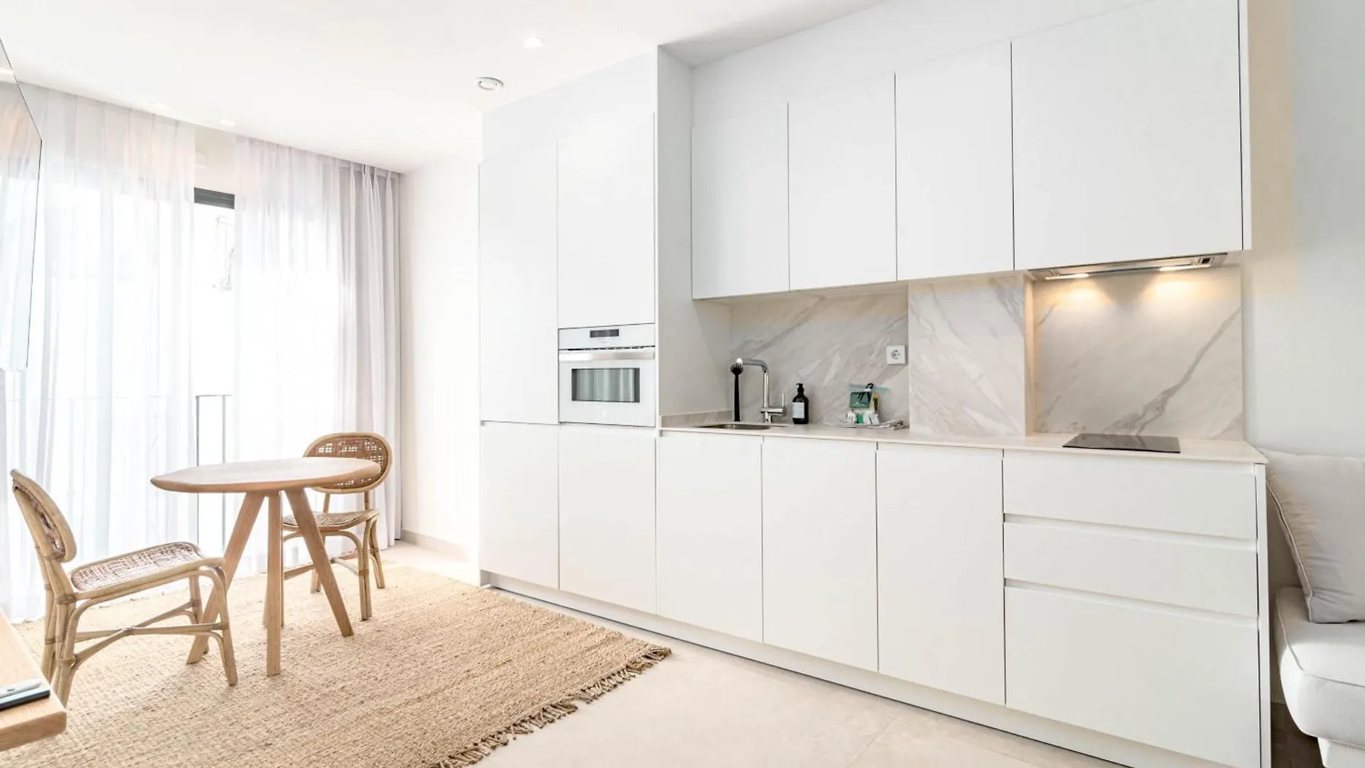 Apartamento Seaclub Suites Estepona